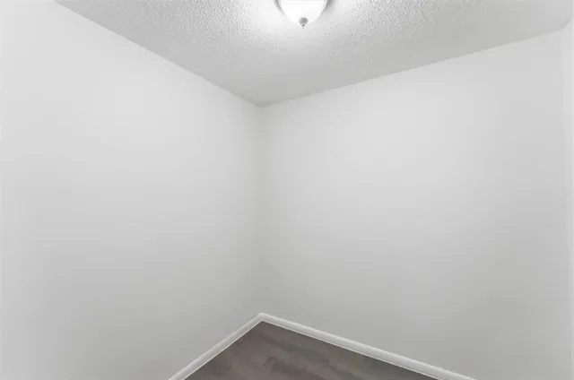 $169,900 | 909 Helen Street, Iowa, LA 70647