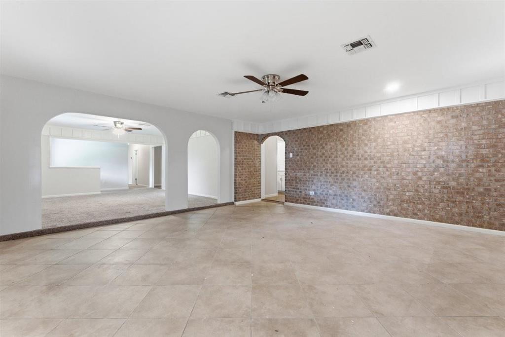 909 Helen Street Iowa, LA 70647 - Photo 4 of 25