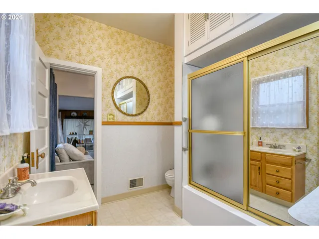 $319,000 | 3 Northwest 9th Street, Pendleton, OR 97801