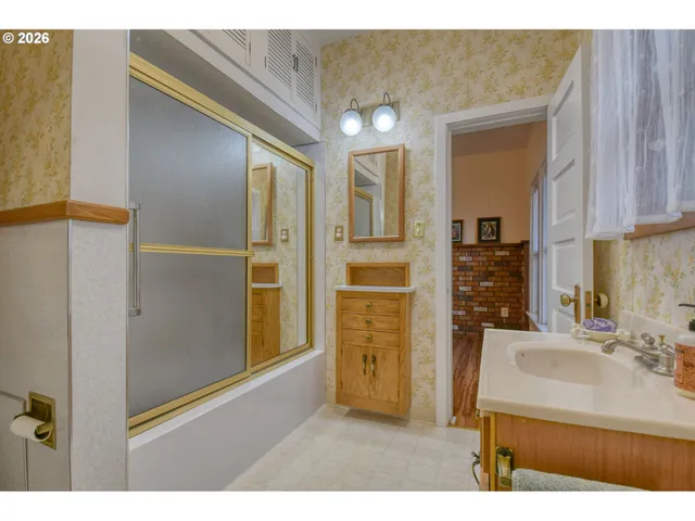 $319,000 | 3 Northwest 9th Street, Pendleton, OR 97801