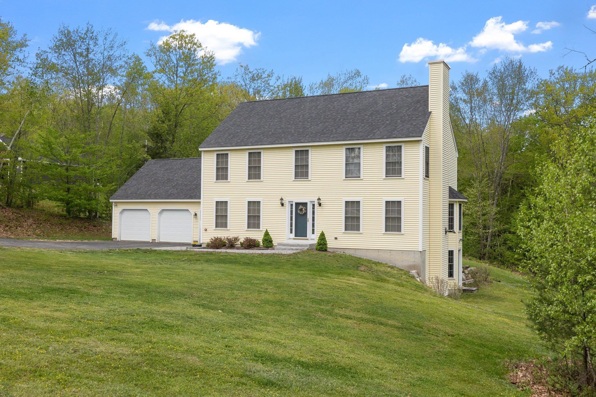 40 Thistle Hill Road Loudon, NH 03307 - Photo 2 of 35
