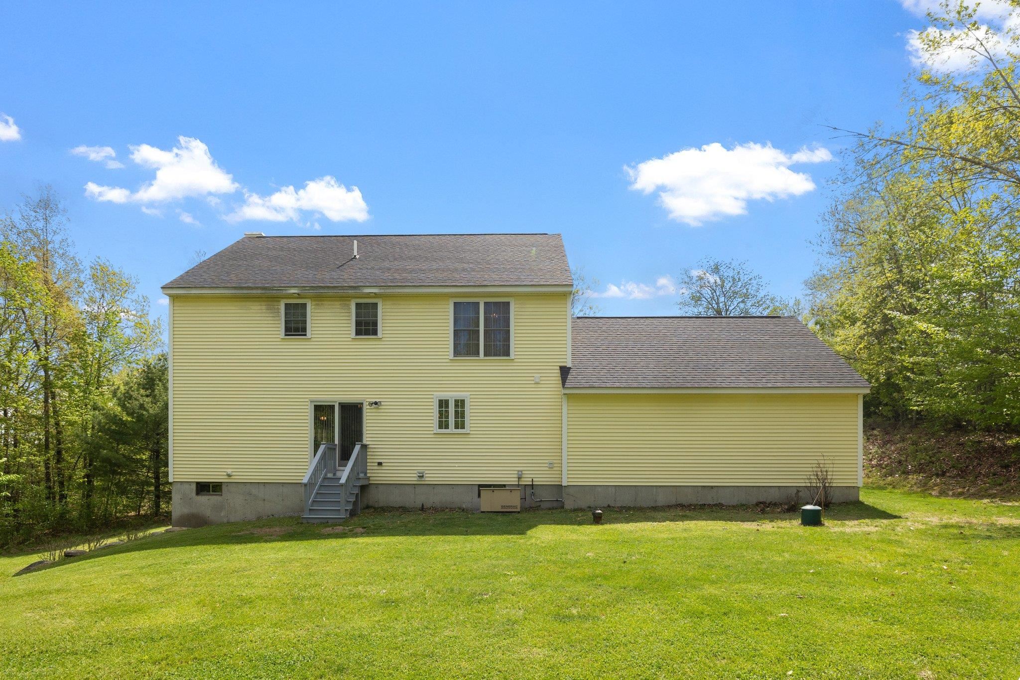 40 Thistle Hill Road Loudon, NH 03307 - Photo 4 of 35