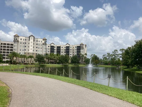 $450,000 | 14501 Grove Resort Avenue, Winter Garden, FL 34787