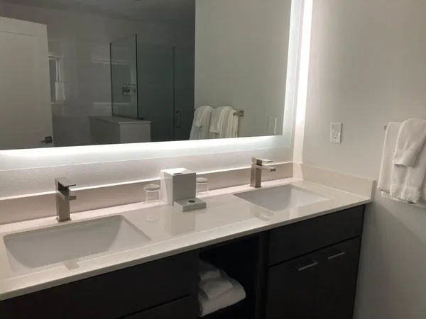$450,000 | 14501 Grove Resort Avenue, Winter Garden, FL 34787