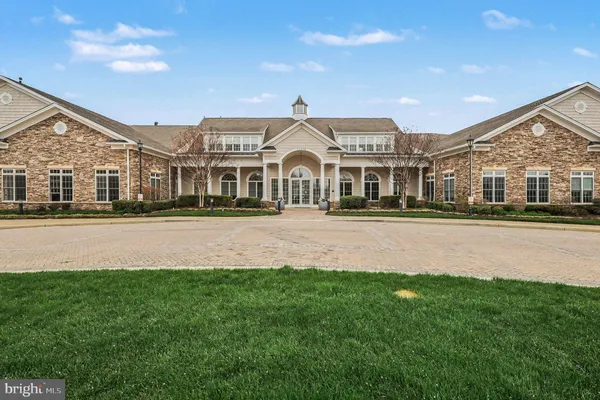 $3,200 | 20655 Hope Spring Terrace, Unit 304, Ashburn, VA 20147
