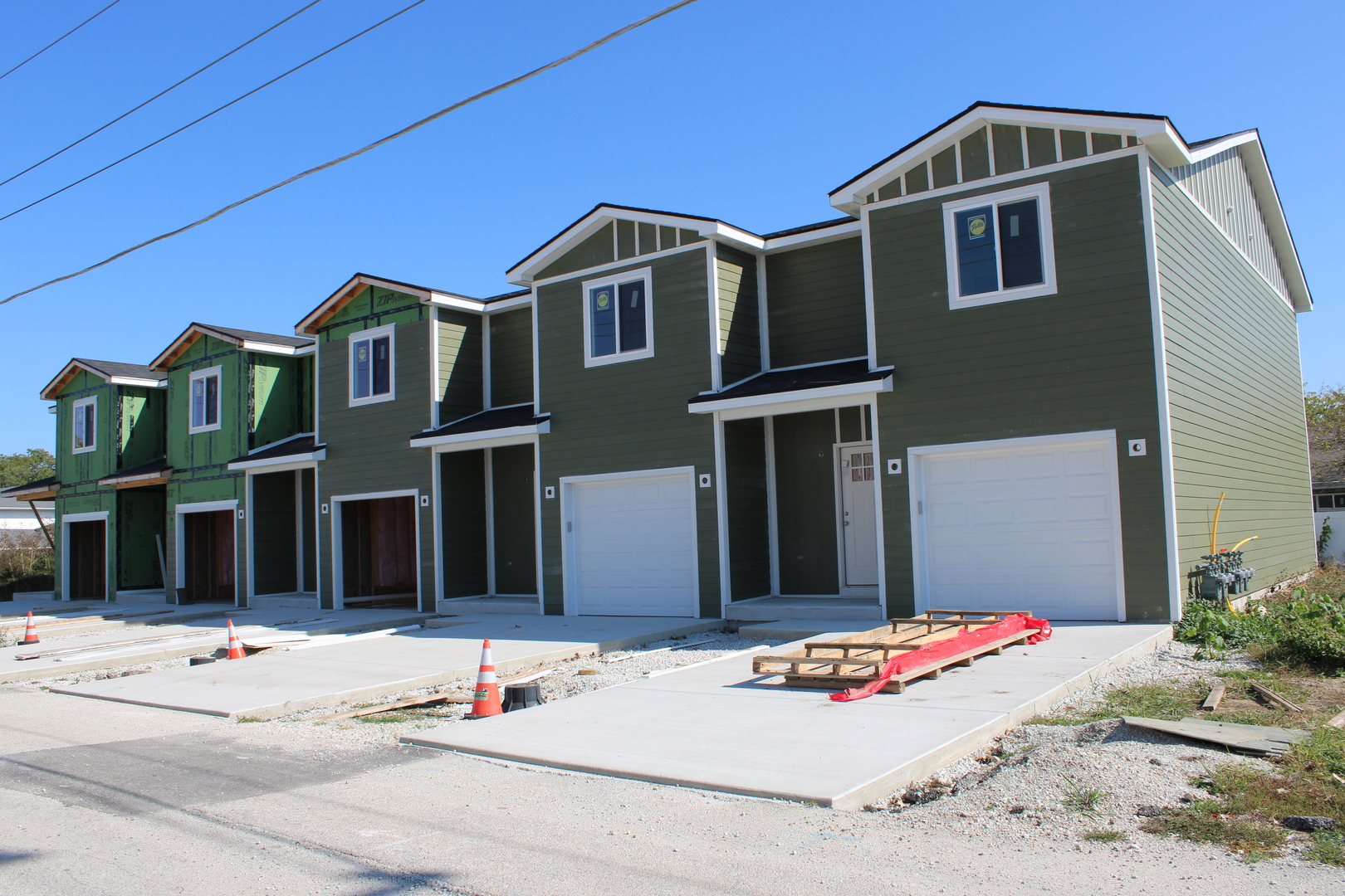 109 East Division Street, Unit 109 Manteno, IL 60950 - Photo 1 of 9 a front view of a building