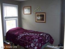 163 West Gates Street Romeo, MI 48065 - Photo 13 of 15 13.jpg