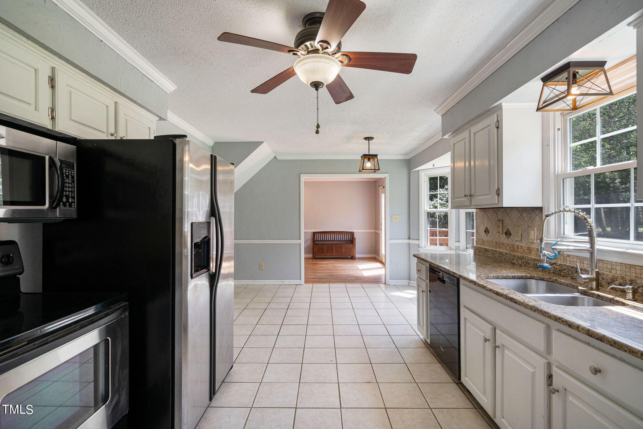 9301 Tallgrass Road Raleigh, NC 27603 - Photo 12 of 41 20-web-or-mls-DSC05372