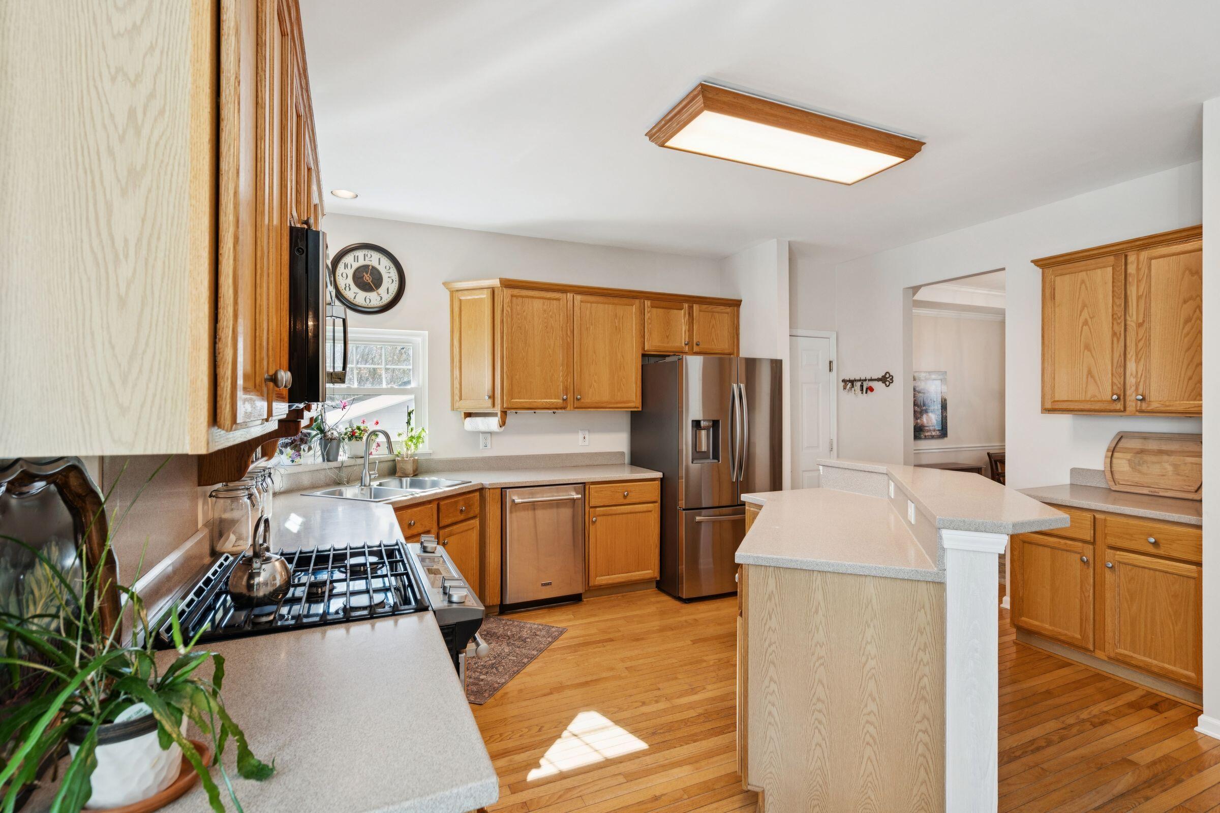 1336 Wynbrook Trace Mount Pleasant, SC 29466 - Photo 16 of 80 1336 Wynbrook Trace-KeenEye022