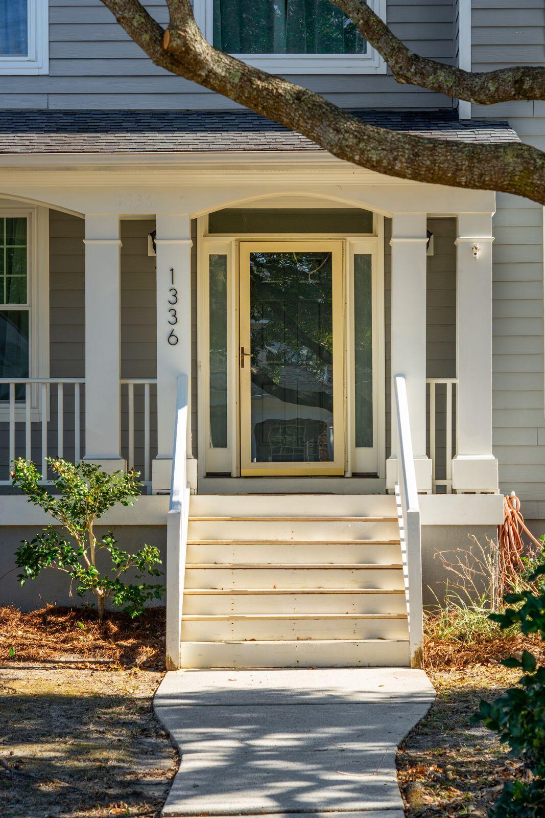 1336 Wynbrook Trace Mount Pleasant, SC 29466 - Photo 3 of 80 1336 Wynbrook Trace-KeenEye003