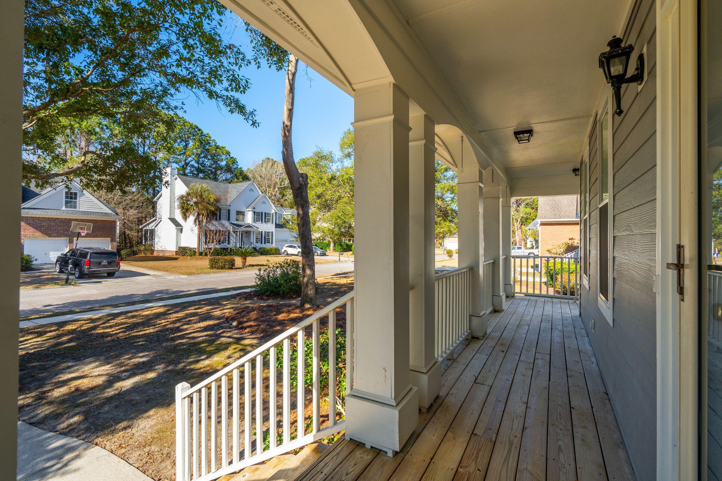 1336 Wynbrook Trace Mount Pleasant, SC 29466 - Photo 4 of 80 1336 Wynbrook Trace-KeenEye004