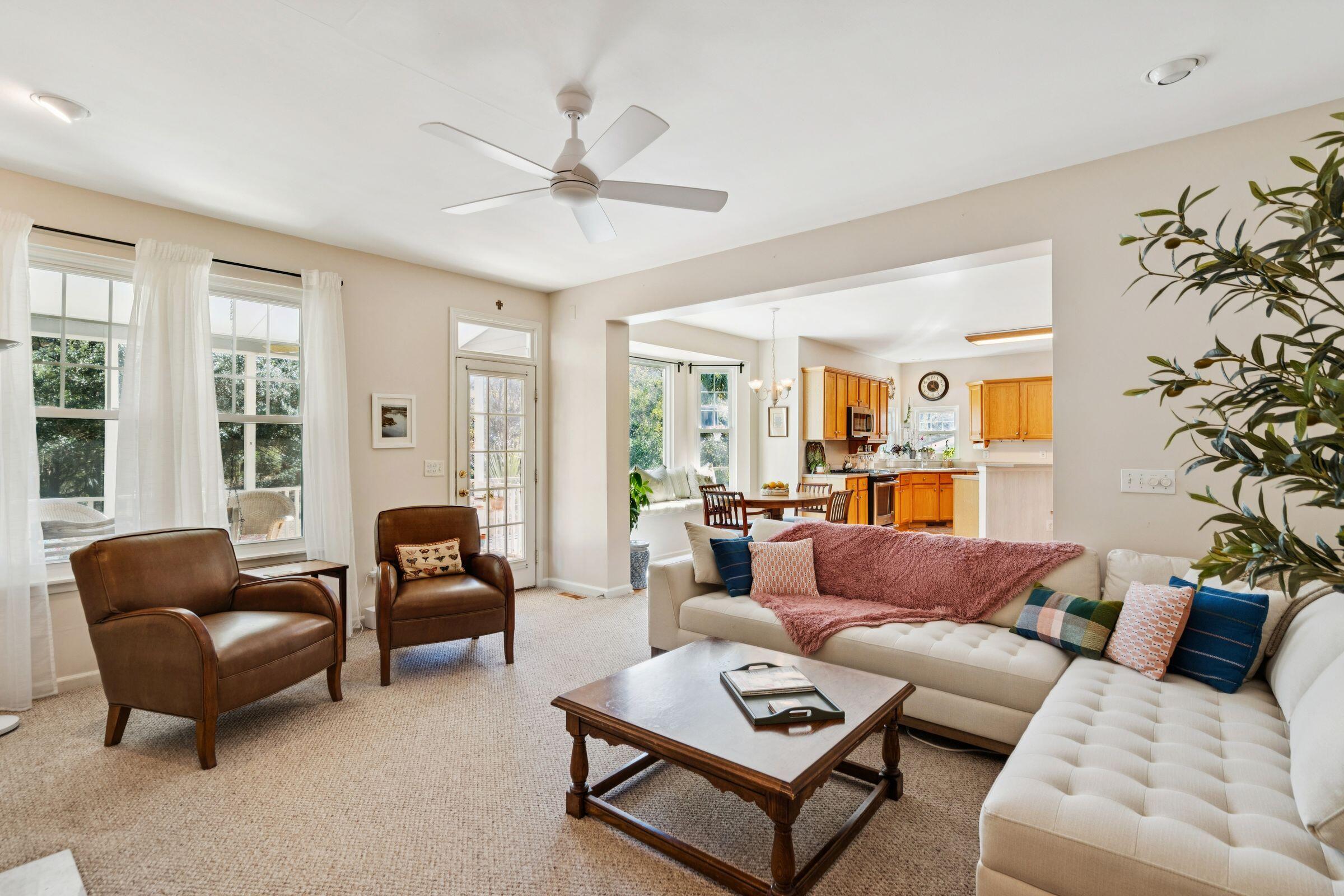 1336 Wynbrook Trace Mount Pleasant, SC 29466 - Photo 9 of 80 1336 Wynbrook Trace-KeenEye013