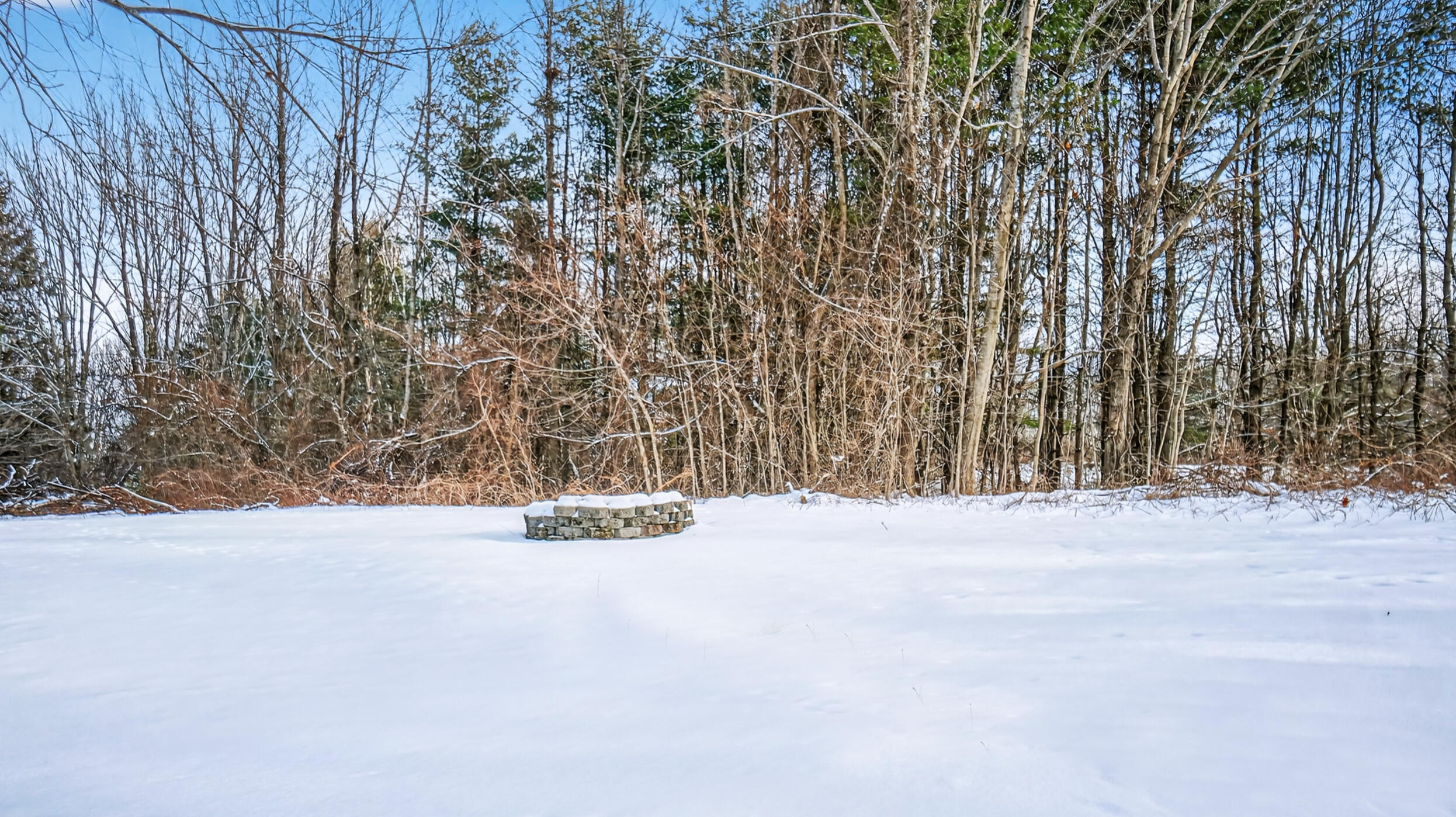 5 Mountain View Lane Standish, ME 04084 - Photo 11 of 64 5 Mountaian View Ln Standish ME (12)