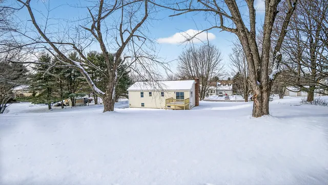 $459,900 | 5 Mountain View Lane, Standish, ME 04084
