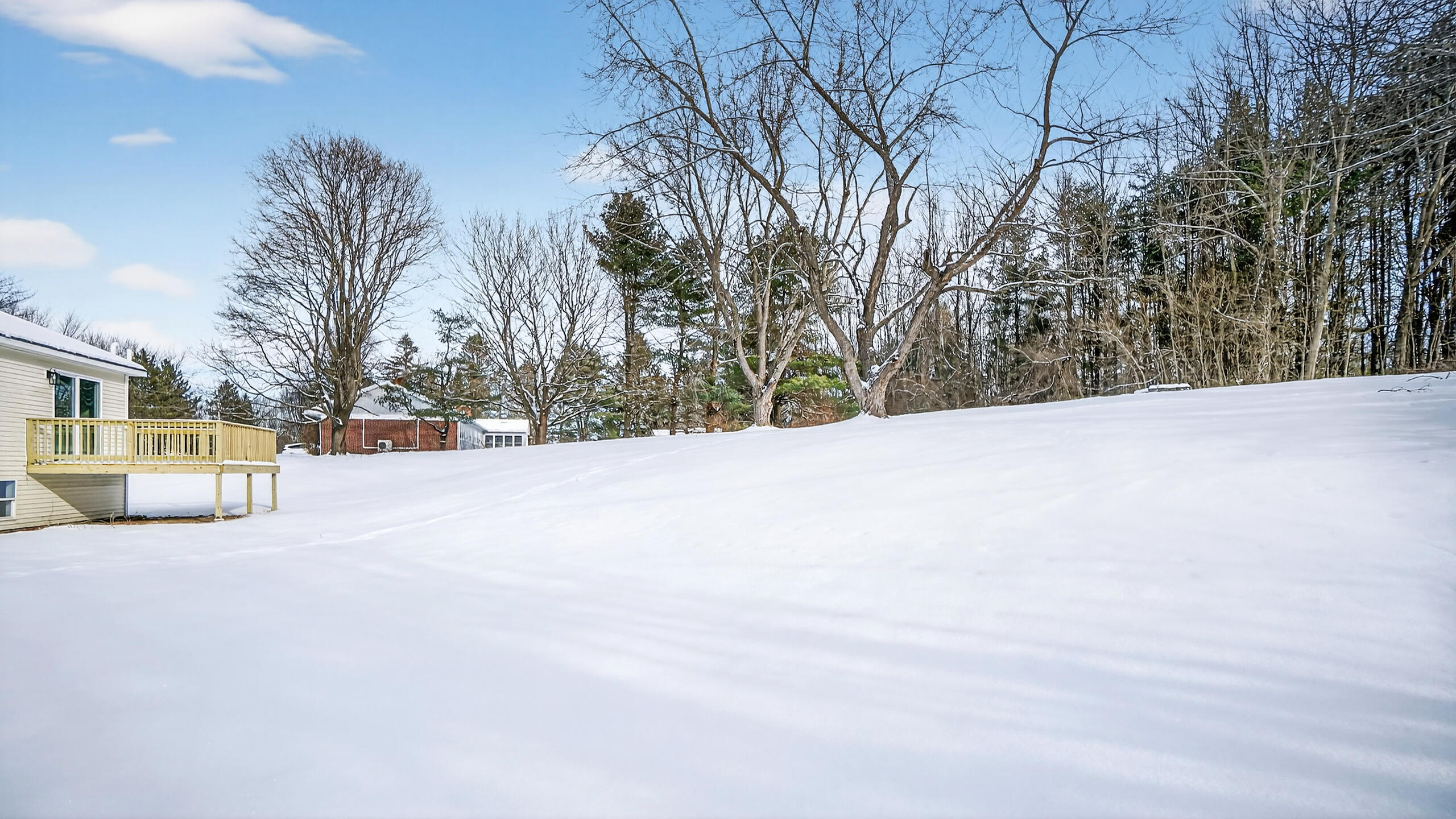 5 Mountain View Lane Standish, ME 04084 - Photo 10 of 64 5 Mountaian View Ln Standish ME (11)