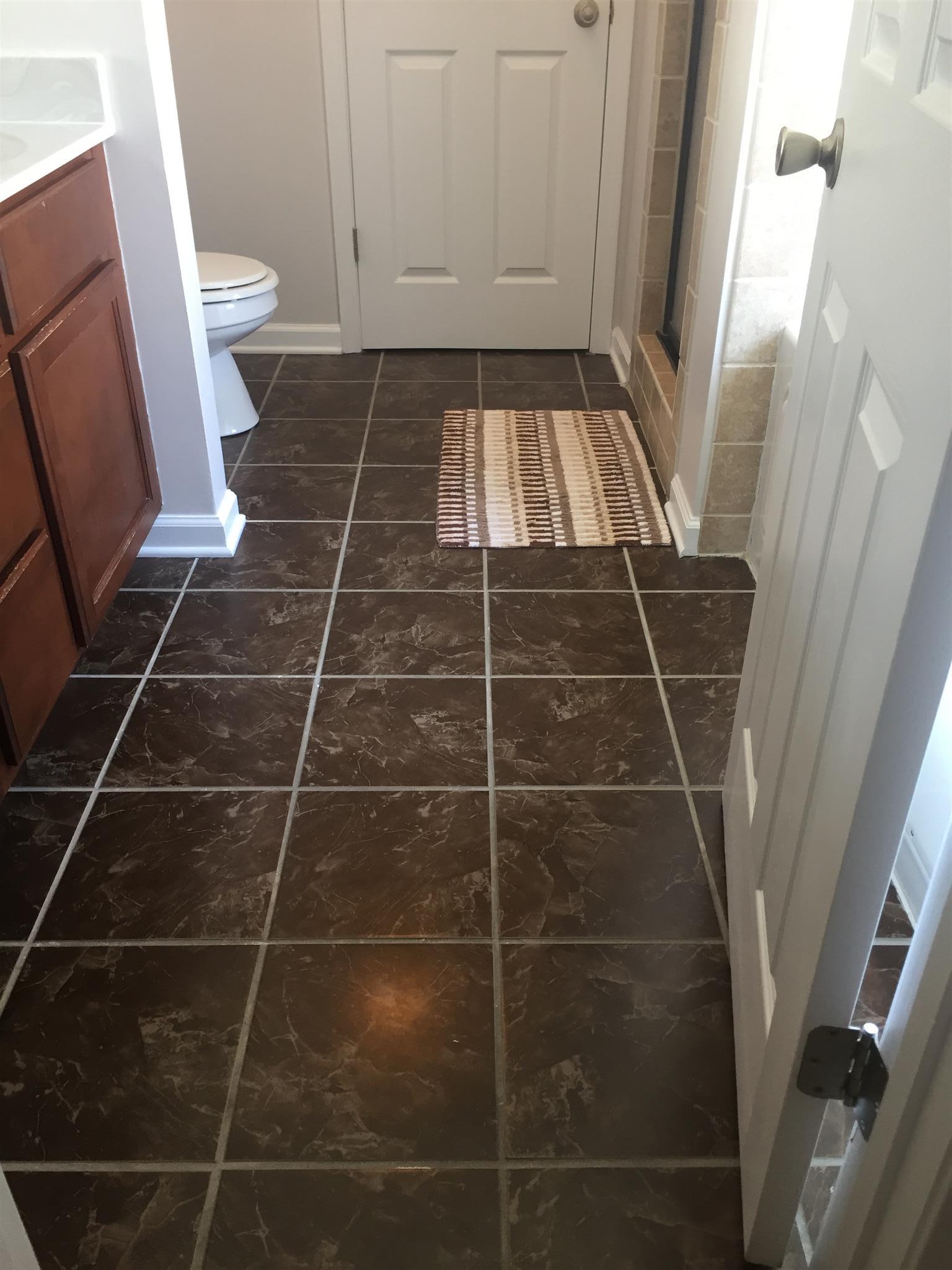 1812 Abrams Road Clarksville, TN 37042 - Photo 26 of 27 Master bathroom