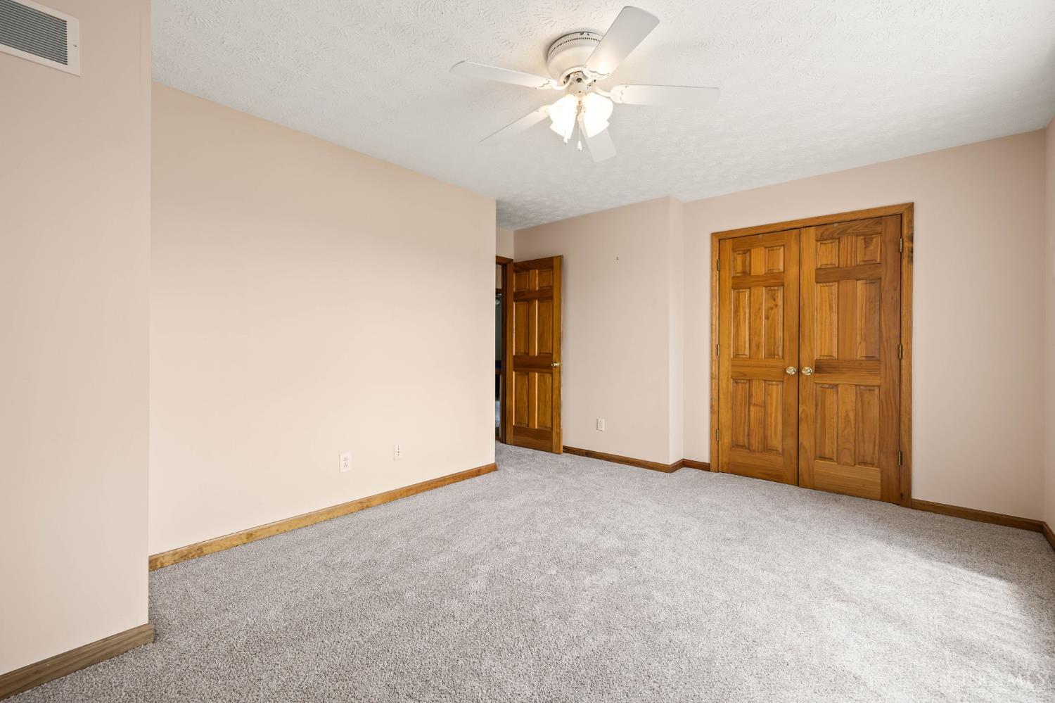 6821 Cincinnati Dayton Road Middletown, OH 45044 - Photo 43 of 70