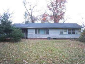 6756 South S R 10 Knox, IN 46534 - Photo 2 of 2