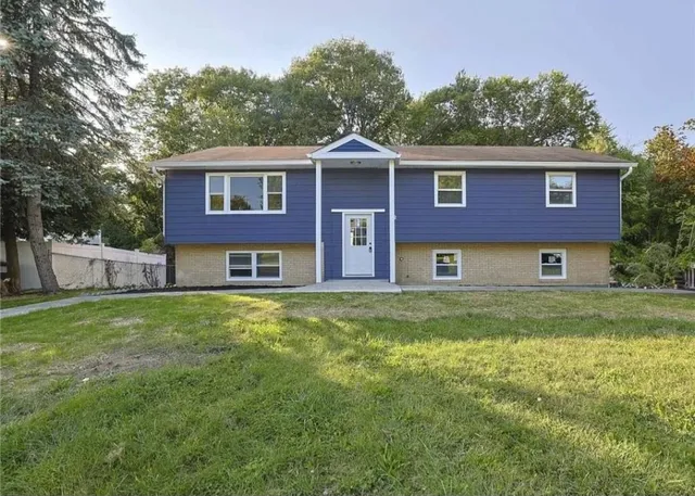 $3,500 | 62 Delaware Road, Newburgh, NY 12550