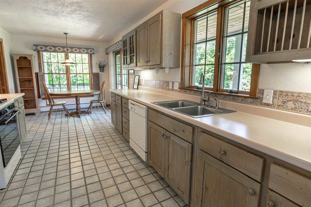 165 Oak Hill Road Springfield, NH 03284 - Photo 12 of 40