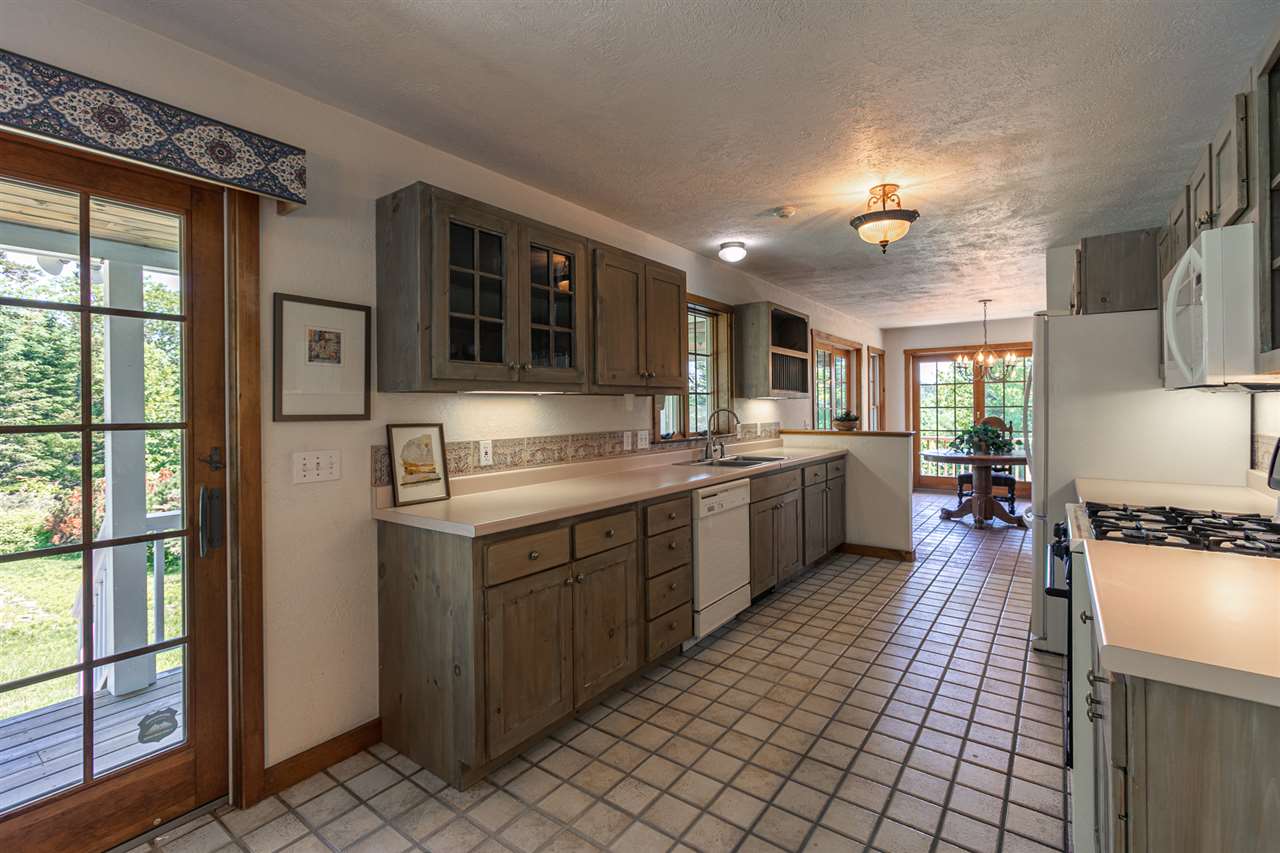 165 Oak Hill Road Springfield, NH 03284 - Photo 13 of 40