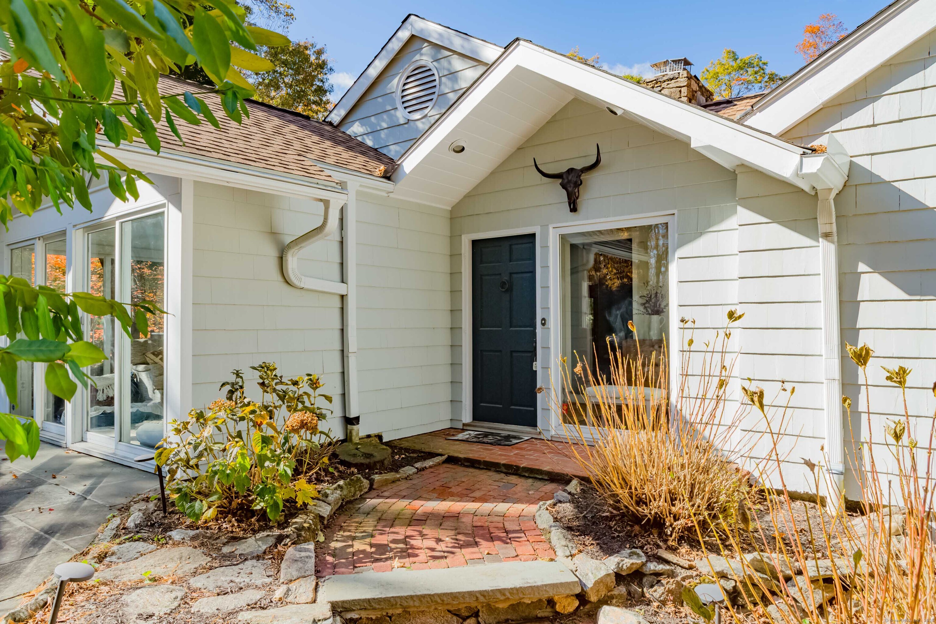 a view of a entryway front of house