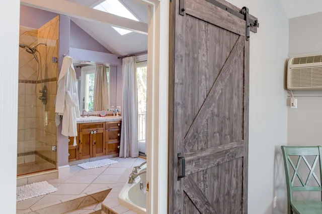 a view of walk in closet