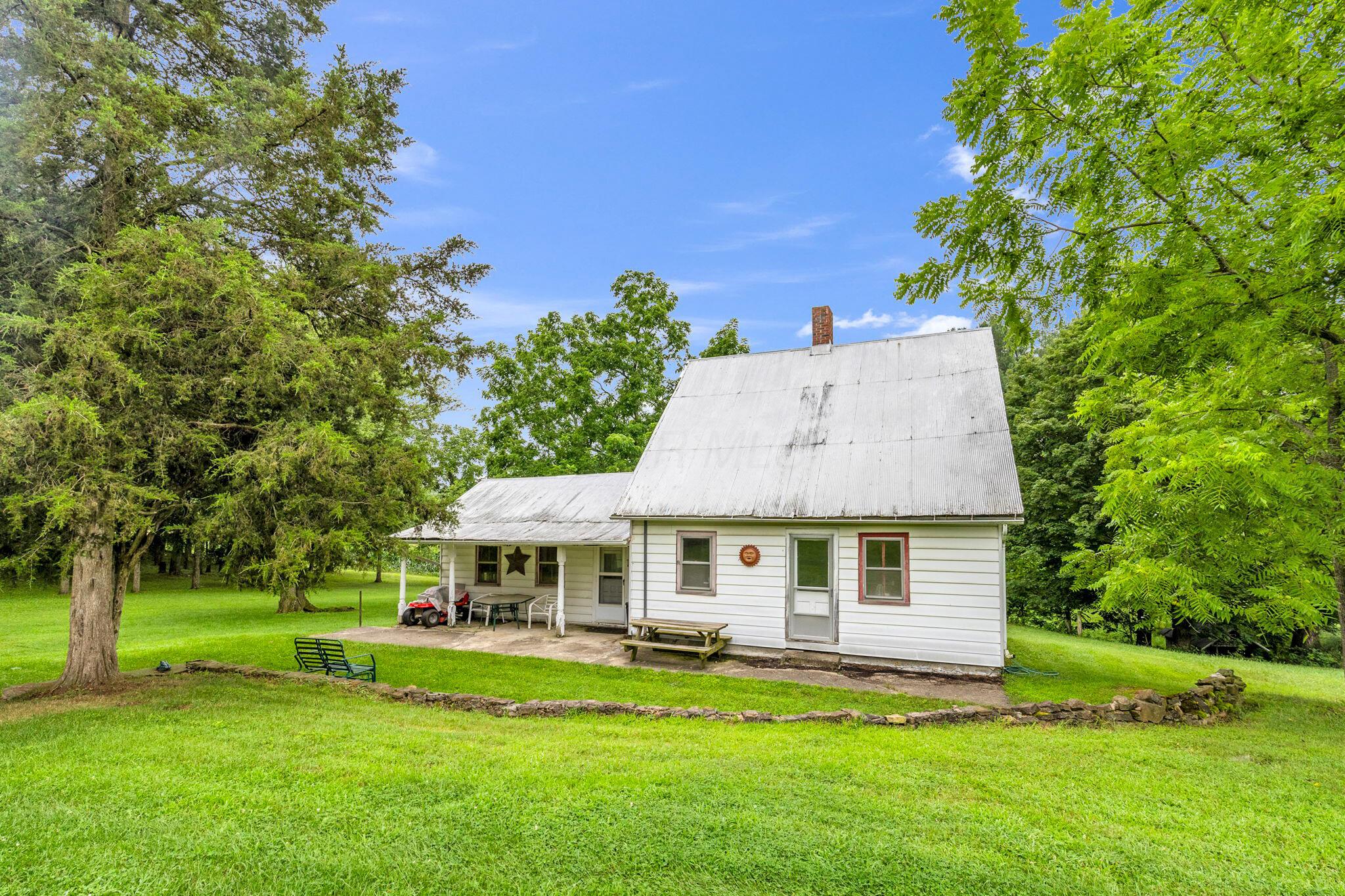 12627 Upper Gilchrist Road Mount Vernon, OH 43050 - Photo 5 of 29