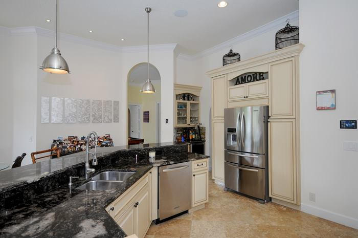 761 Cedar Cove Road Wellington, FL 33414 - Photo 4 of 35 kitchen2_700