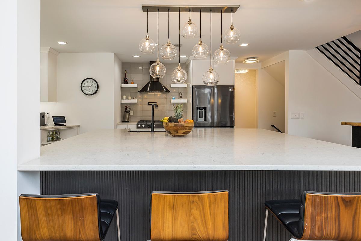 5129 Beacon Hill Road Minnetonka, MN 55345 - Photo 19 of 56 Gallery Image 19