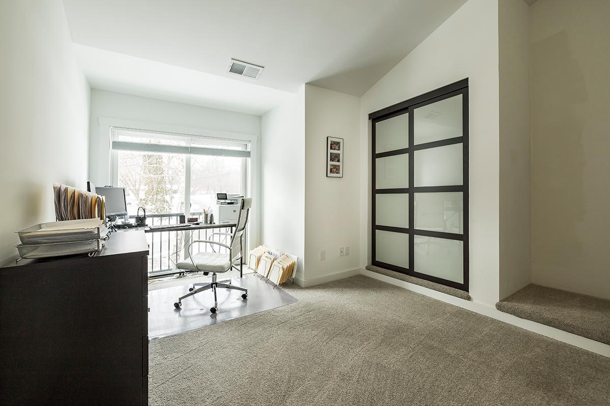 5129 Beacon Hill Road Minnetonka, MN 55345 - Photo 25 of 56 Gallery Image 25