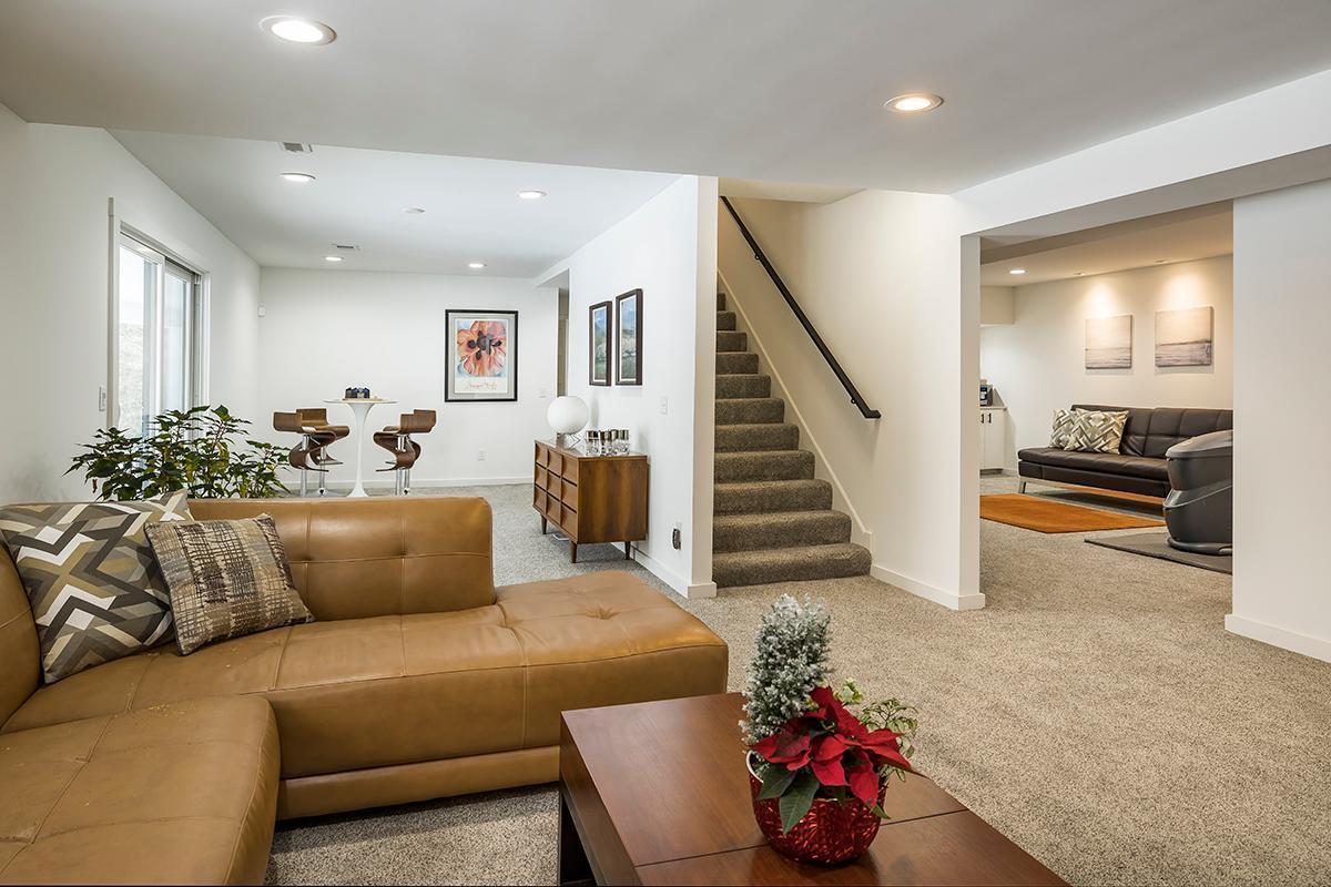 5129 Beacon Hill Road Minnetonka, MN 55345 - Photo 32 of 56 Gallery Image 32