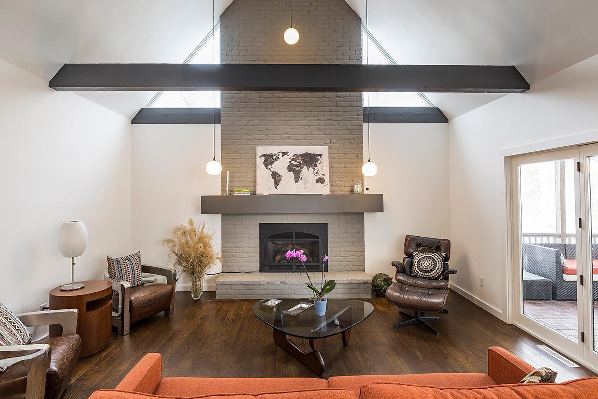 5129 Beacon Hill Road Minnetonka, MN 55345 - Photo 8 of 56 Gallery Image 8
