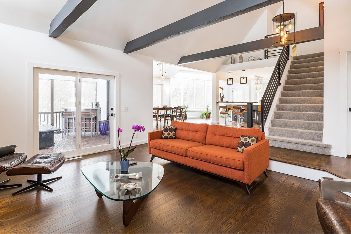 5129 Beacon Hill Road Minnetonka, MN 55345 - Photo 9 of 56 Gallery Image 9