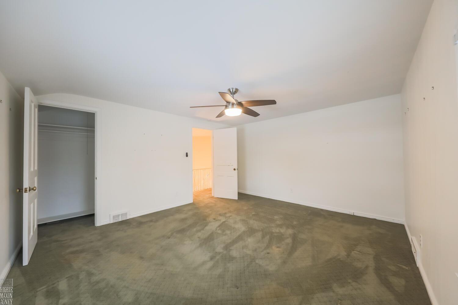206 Stephens Road Grosse Pointe, MI 48236 - Photo 36 of 44 50164019-f1ce4f17-1537-4d6b-a926-f57c4b7c797b.JPG