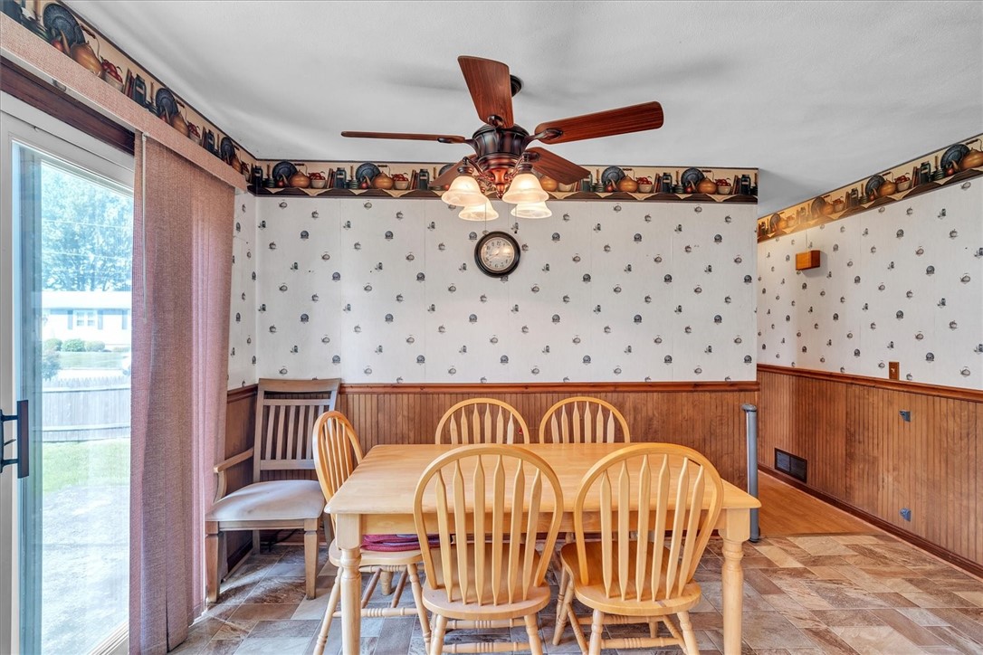 65 Ingalls Street Warwick, RI 02889 - Photo 8 of 24