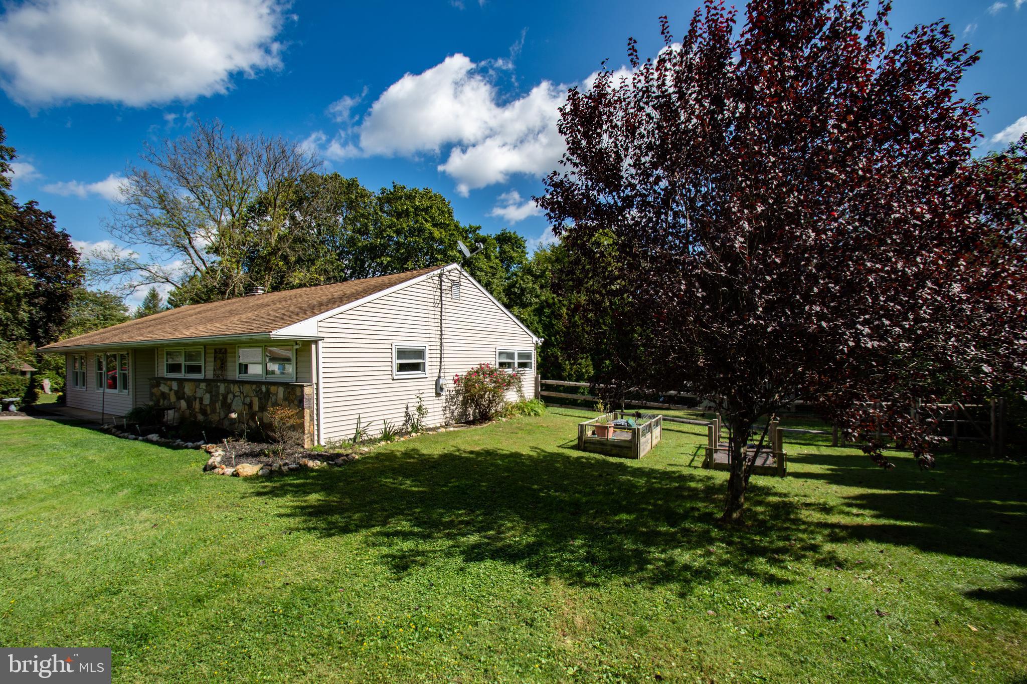 500 Heather Road Exton, PA 19341 - Photo 2 of 19 Exterior side