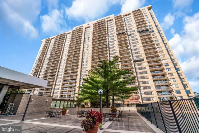 $309,000 | 3701 South George Mason Drive, Unit 1812N, Falls Church, VA 22041