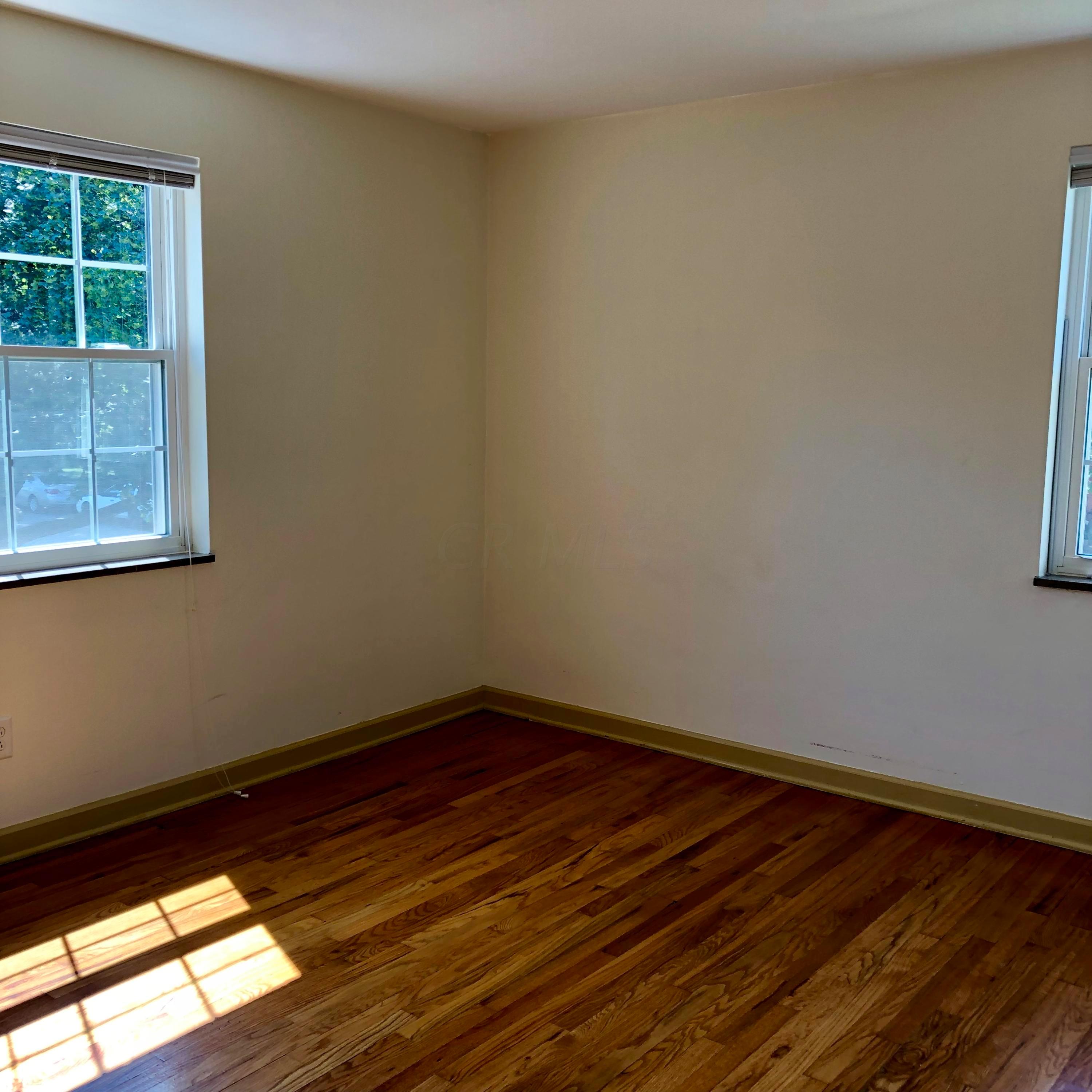2126 Harwitch Road, Unit B Columbus, OH 43221 - Photo 8 of 8