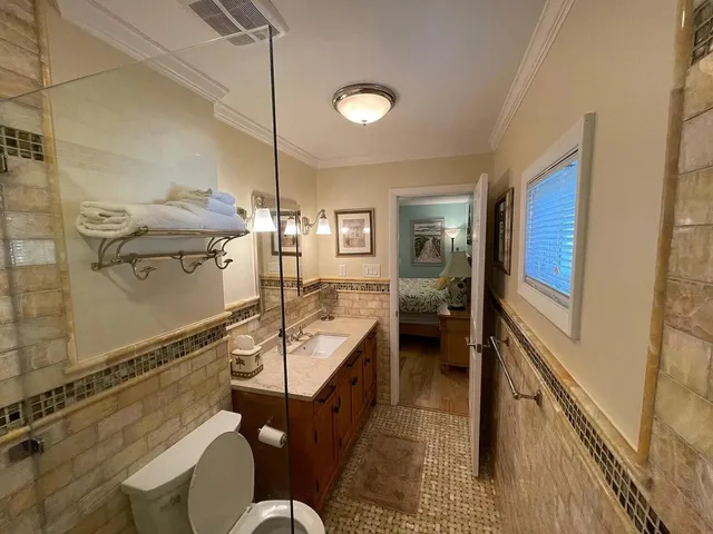 $4,900 | 47 Twin Oaks Lane, Isle of Palms, SC 29451