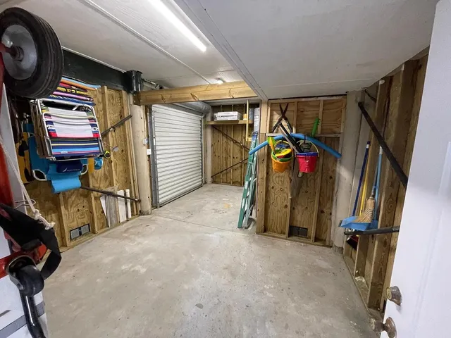 $4,900 | 47 Twin Oaks Lane, Isle of Palms, SC 29451