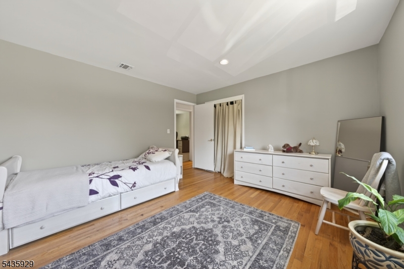 32 1st Street Florham Park, NJ 07932 - Photo 31 of 45