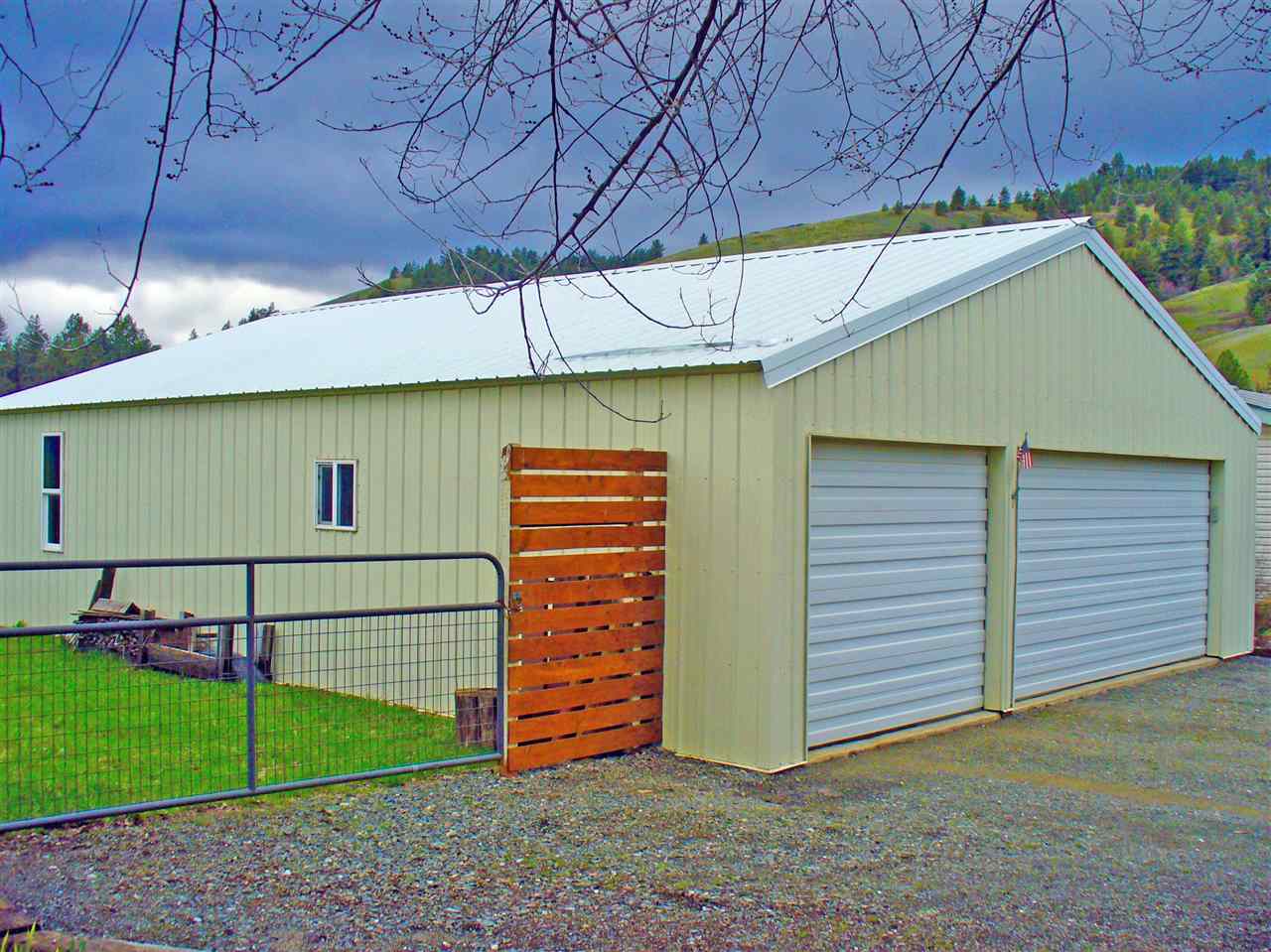 942 Mission Lake Road Kettle Falls, WA 99141 - Photo 14 of 20 Gallery Image 14