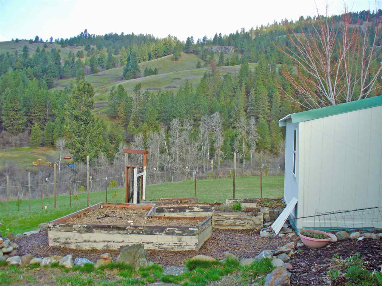942 Mission Lake Road Kettle Falls, WA 99141 - Photo 15 of 20 Gallery Image 15