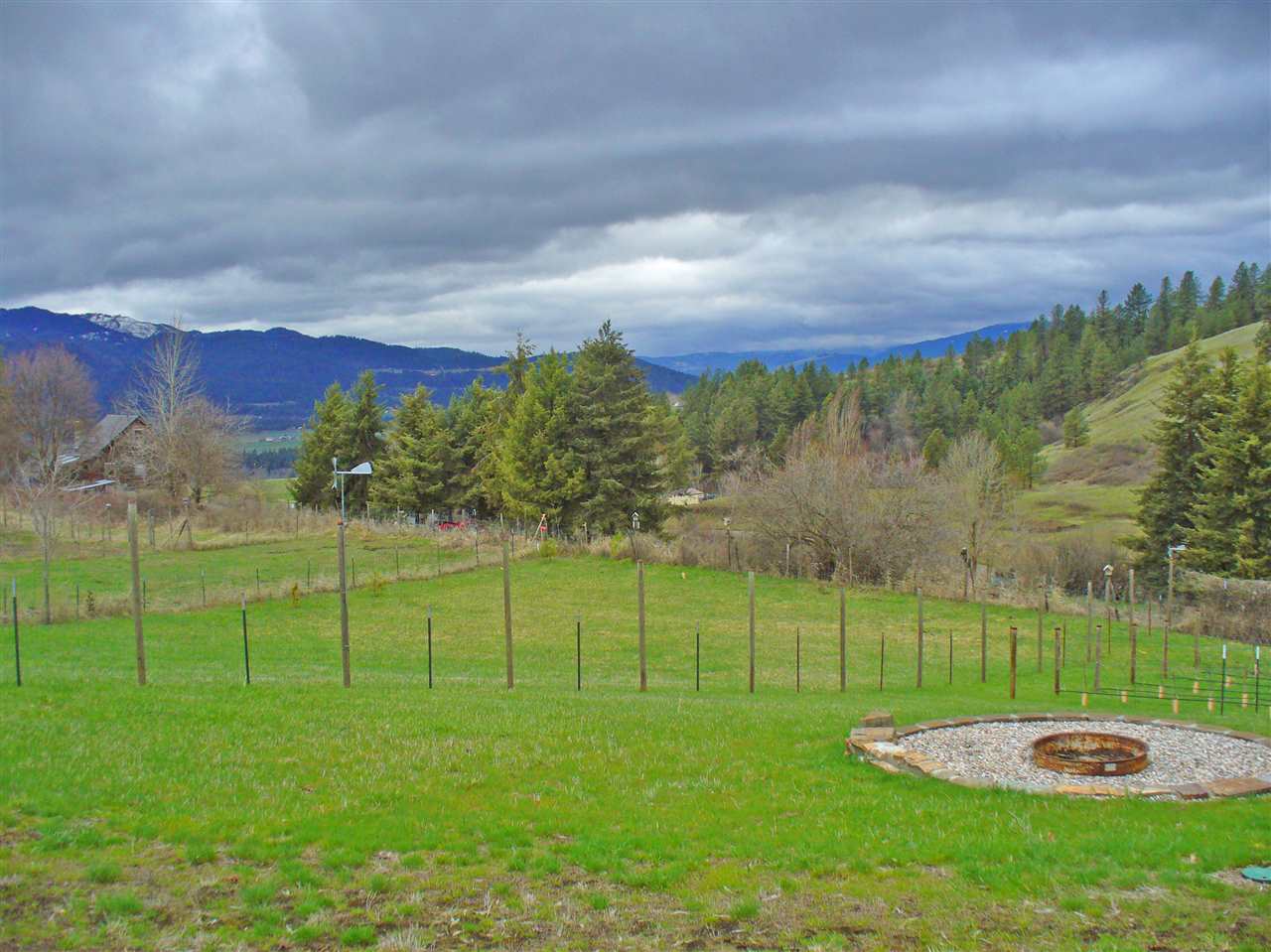 942 Mission Lake Road Kettle Falls, WA 99141 - Photo 17 of 20 Gallery Image 17