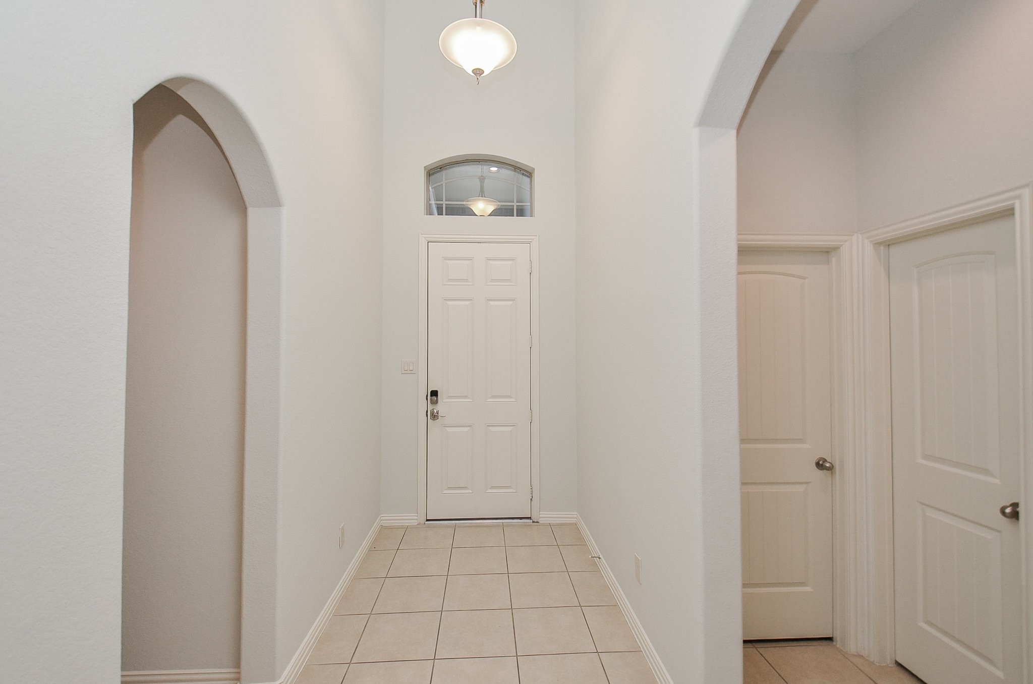 17902 Logans Pine Drive Tomball, TX 77377 - Photo 6 of 32 a view of a livingroom with wooden floor