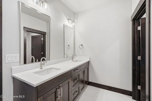 $749,900 | 4431 West Hide Away Lane, Coeur D'Alene, ID 83815