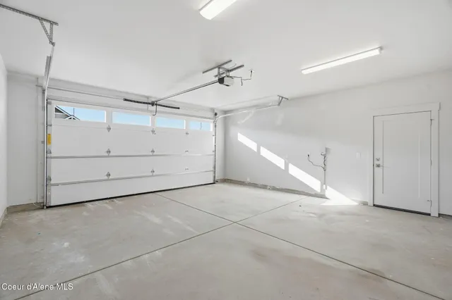 $749,900 | 4431 West Hide Away Lane, Coeur D'Alene, ID 83815