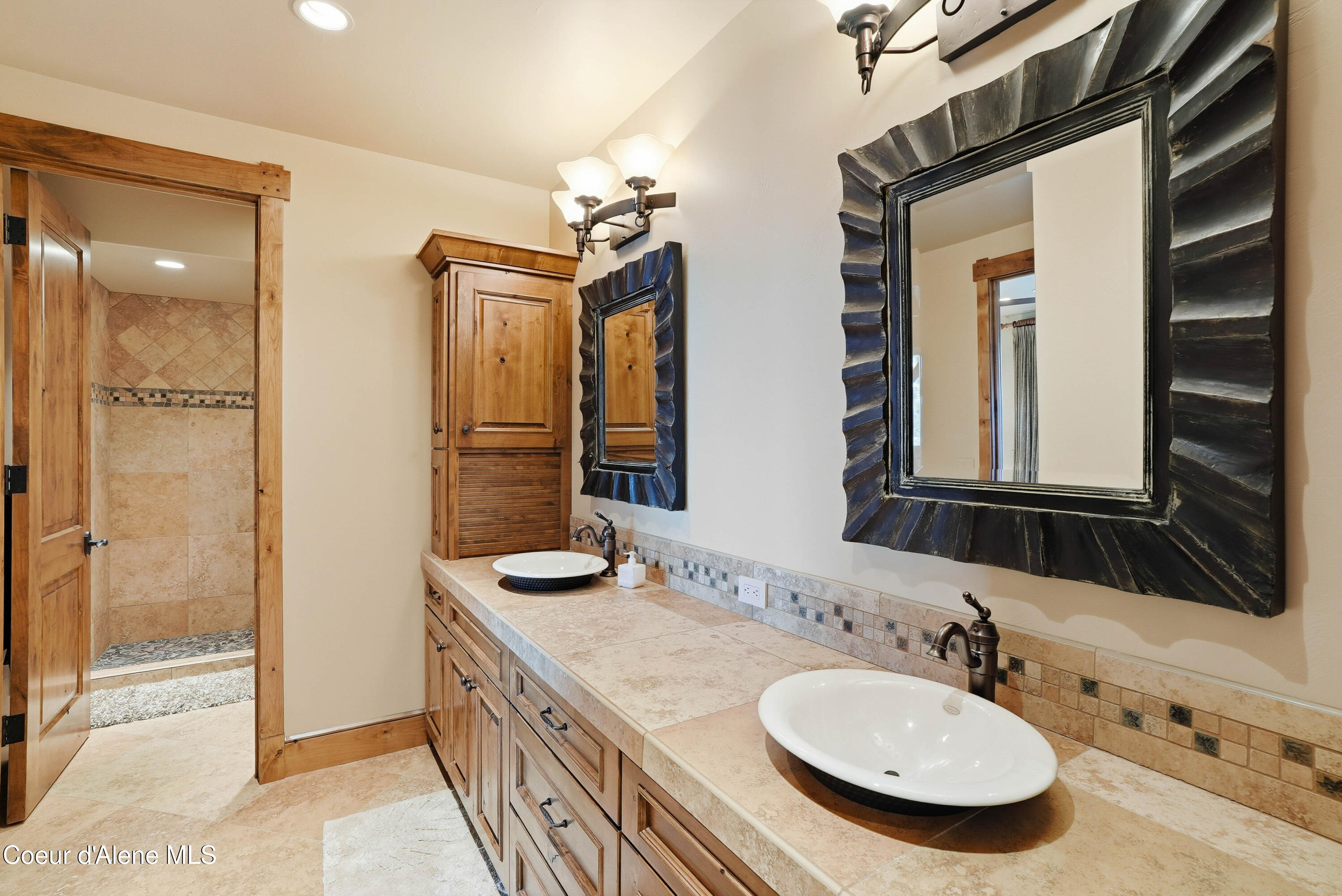 7190 West Rockford Bay Road Coeur D'Alene, ID 83814 - Photo 68 of 95 Ensuite Bath