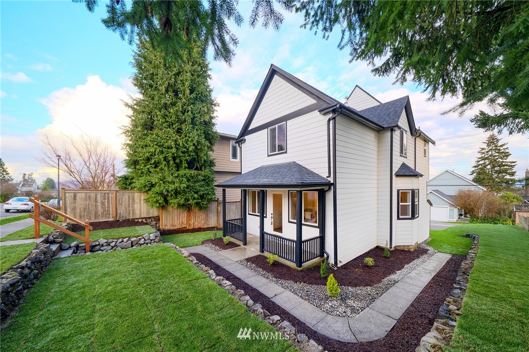 5125 North Highland Street Ruston, WA 98407 - Photo 1 of 25 Gallery Image 1
